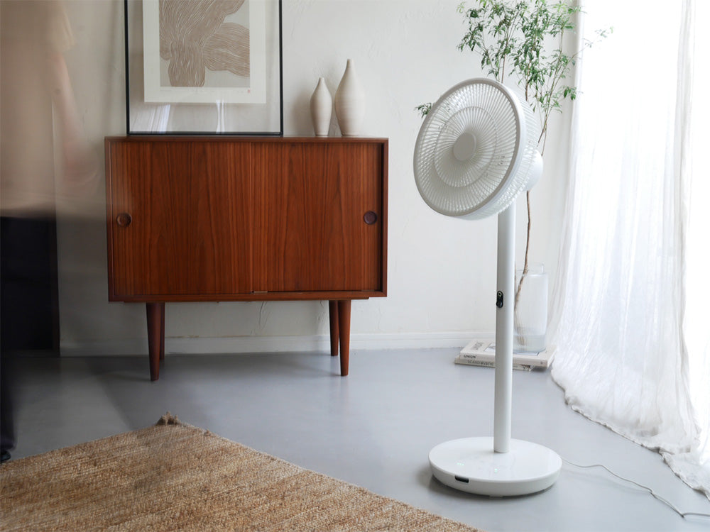 <siroca/シロカ>人認識センサー付き DC扇風機 めくばりファン