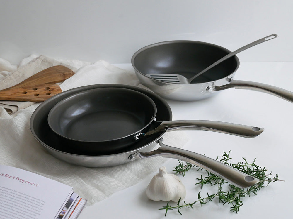 <CORELLE/コレール>こびりつきにくい次世代フライパン