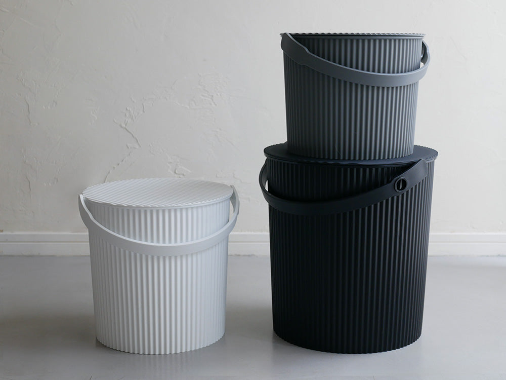 <八幡化成>スツールにもなる蓋付収納 オムニウッティ