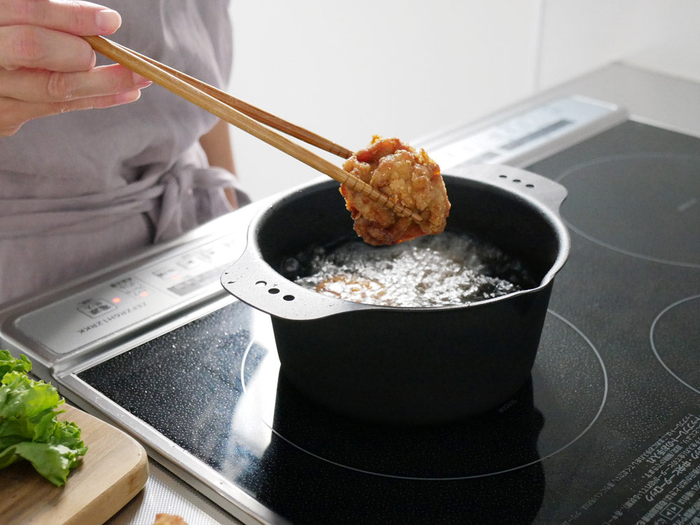 <bws SELECTION>から揚げアゲアゲ鍋