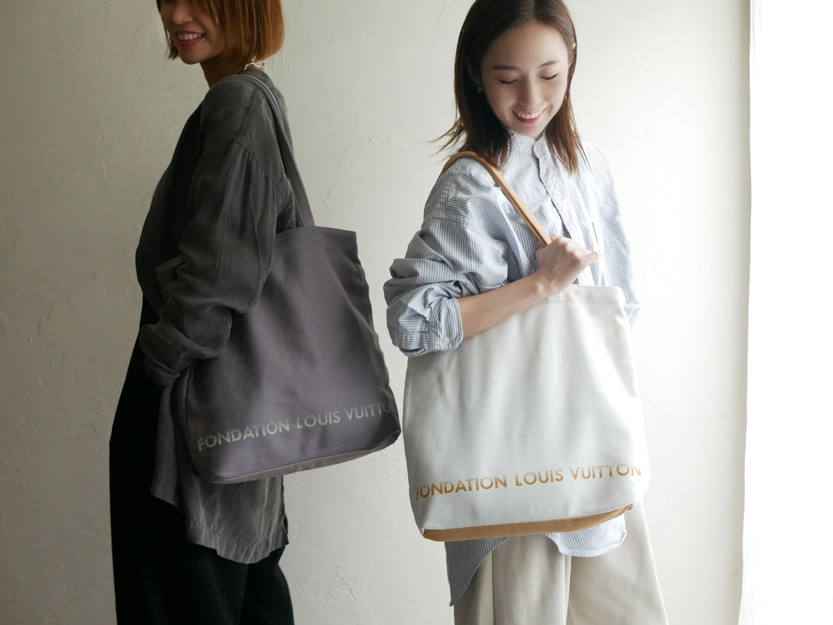 フォンダシオンFondation Louis Vuitton  Canvas Tote Bag