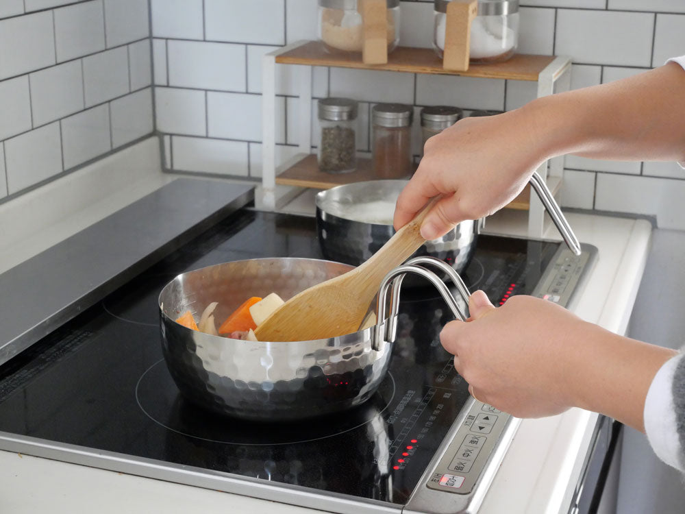 彩式＞持ちやすさにこだわった雪平鍋 – カチモ | カチあるモノで価値