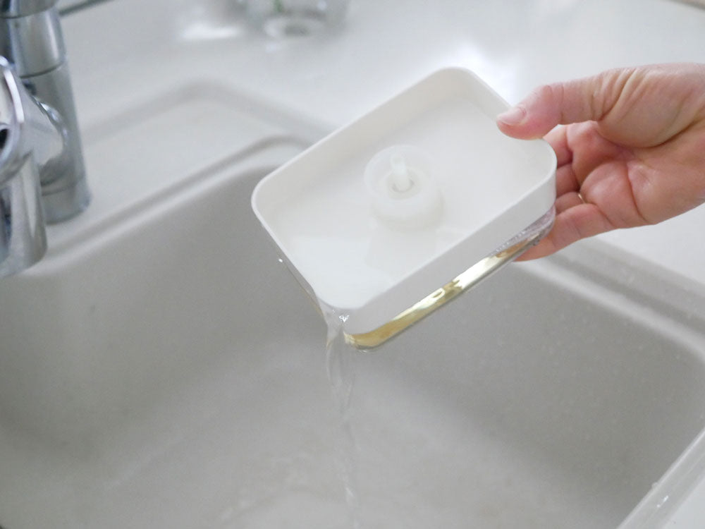 ＜OXO/オクソー＞ スポンジホルダー (ソープディスペンサー付)