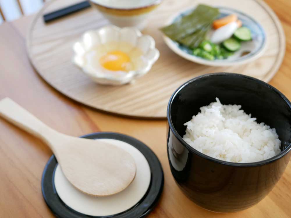 ＜かもしか道具店＞陶の飯びつ