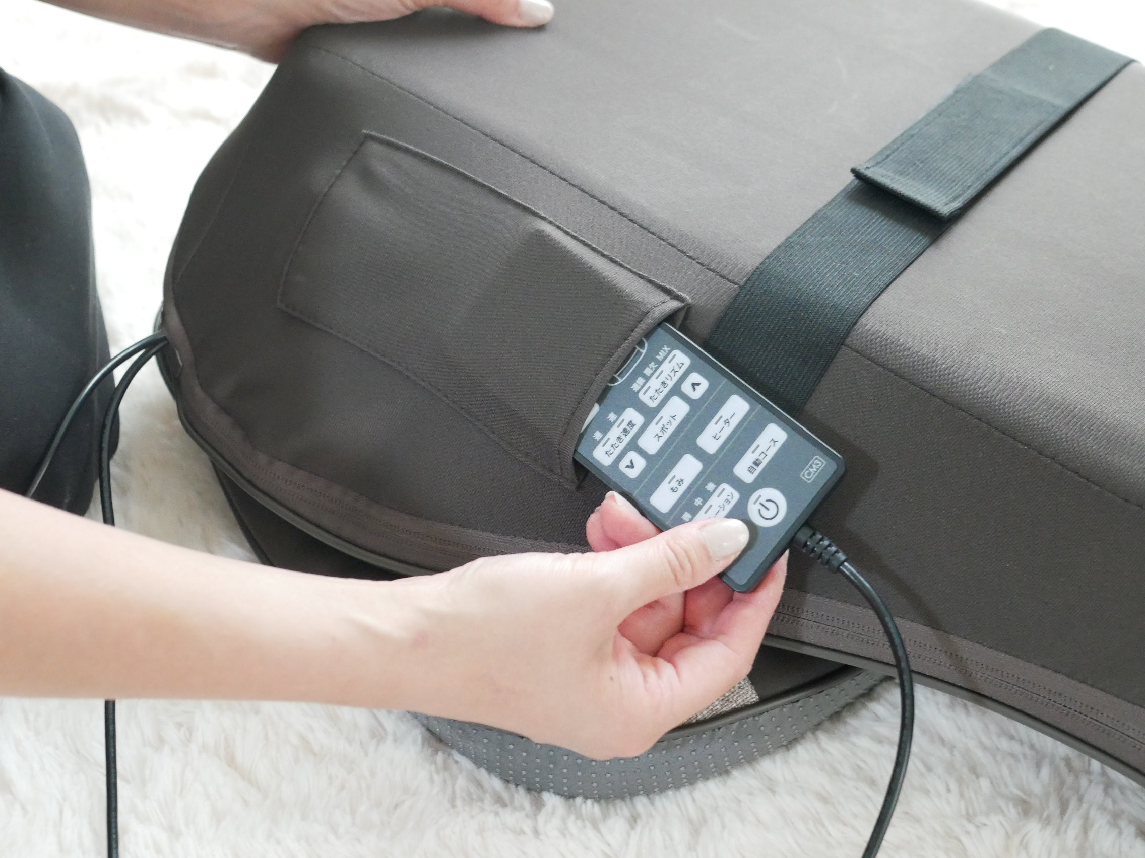 ＜モンデール＞コンパクトマッサージシート たたきほぐし名人コリトレール