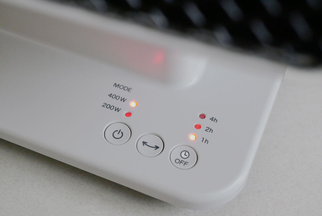 ±0 リフレクトヒーター ■