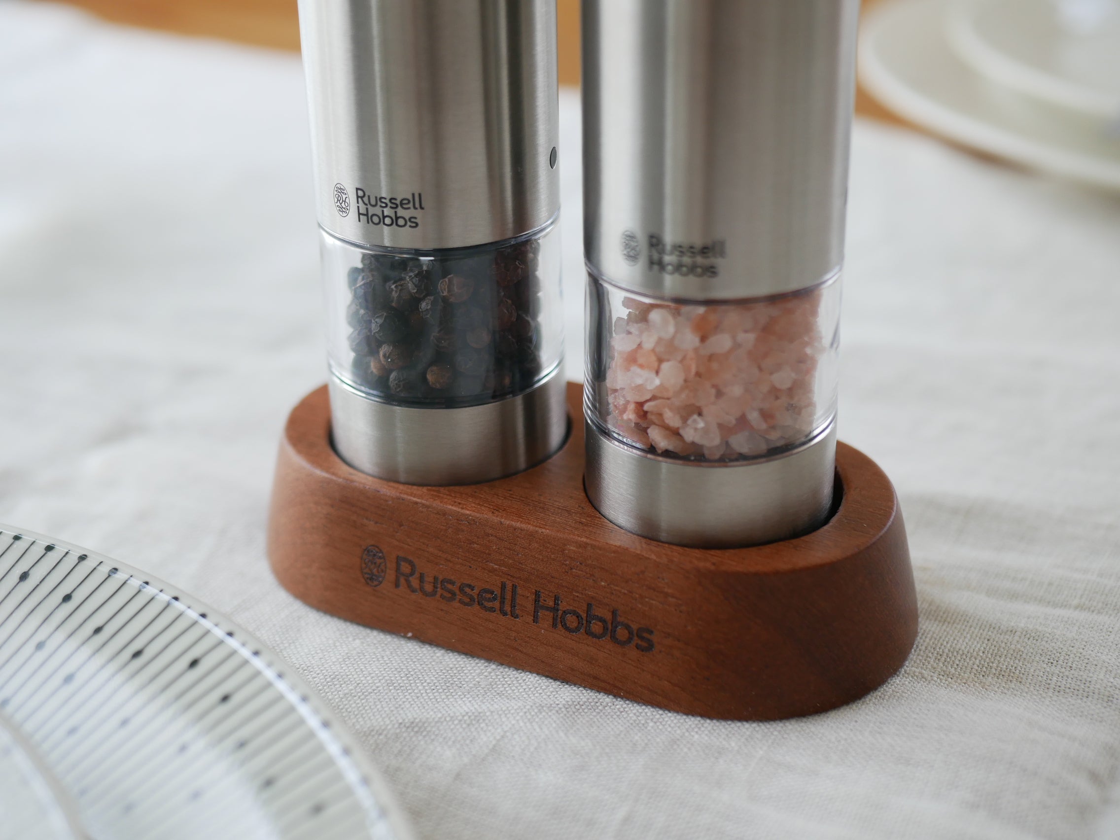 ＜Russell Hobbs/ラッセルホブス＞充電式ミルソルト＆ペッパーミニ