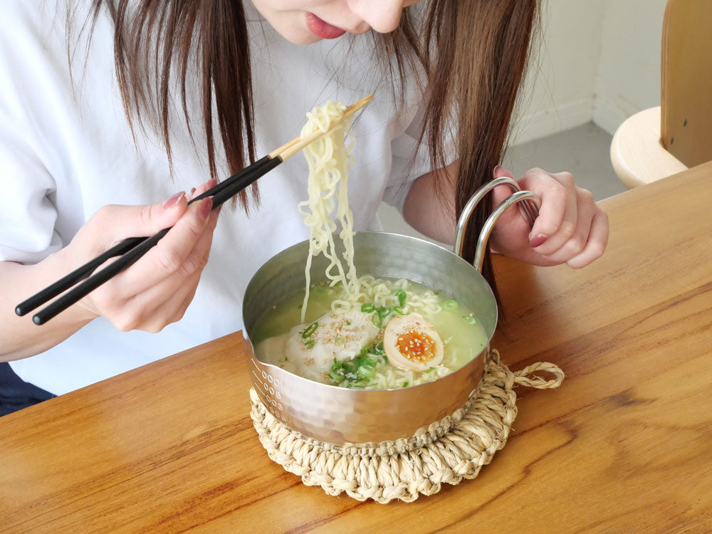 ＜彩式＞持ちやすさにこだわった雪平鍋