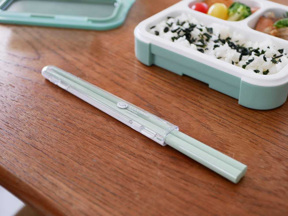 ＜CB JAPAN/シービージャパン＞薄型弁当箱 抗菌フードマンシリーズ