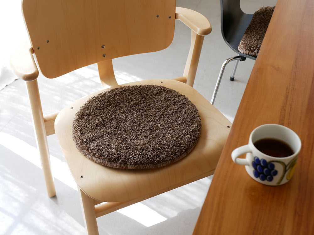 ＜＆NE/アンドエヌイー＞洗える低反発シャギーチェアパッド