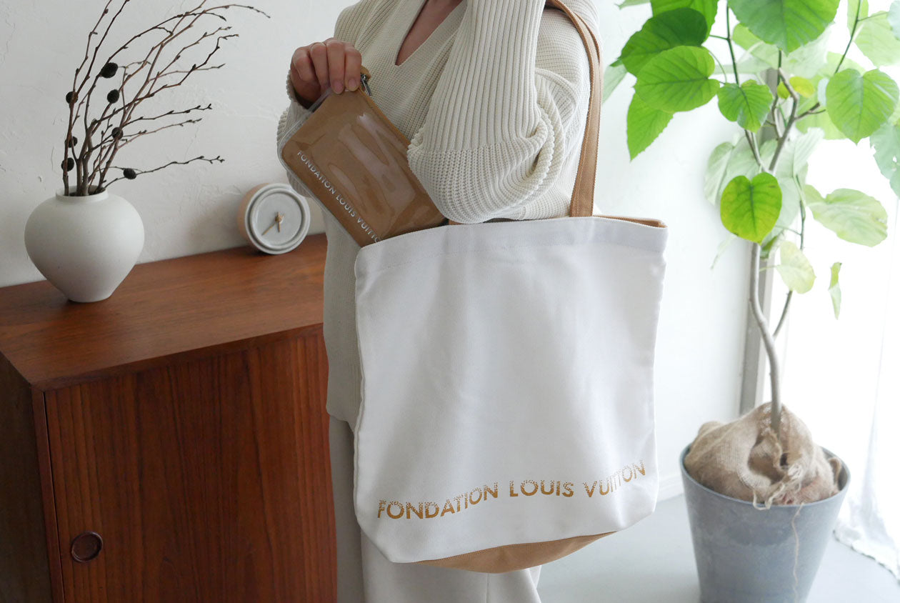 Fondation Louis Vuitton  Canvas Tote BagFondation